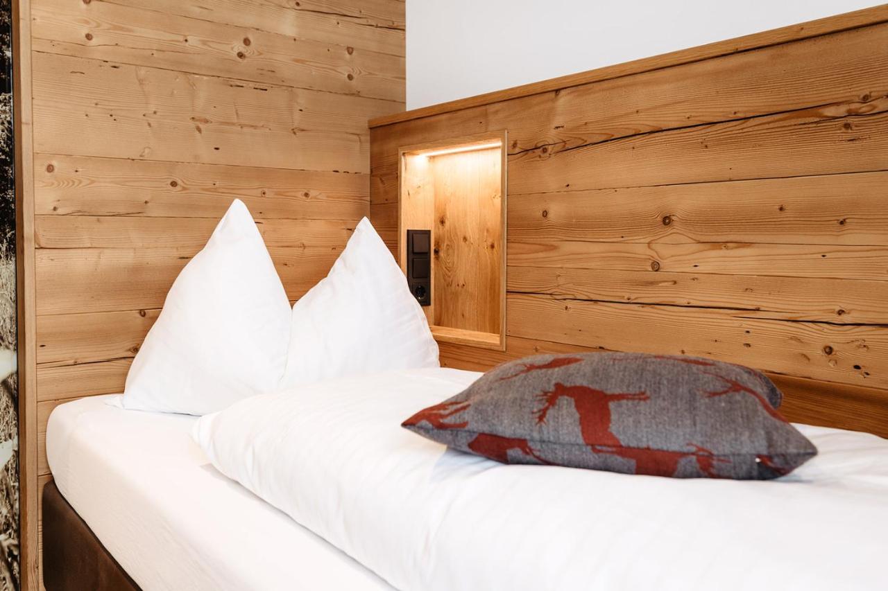 Embacher Sporthotel Экстерьер фото
