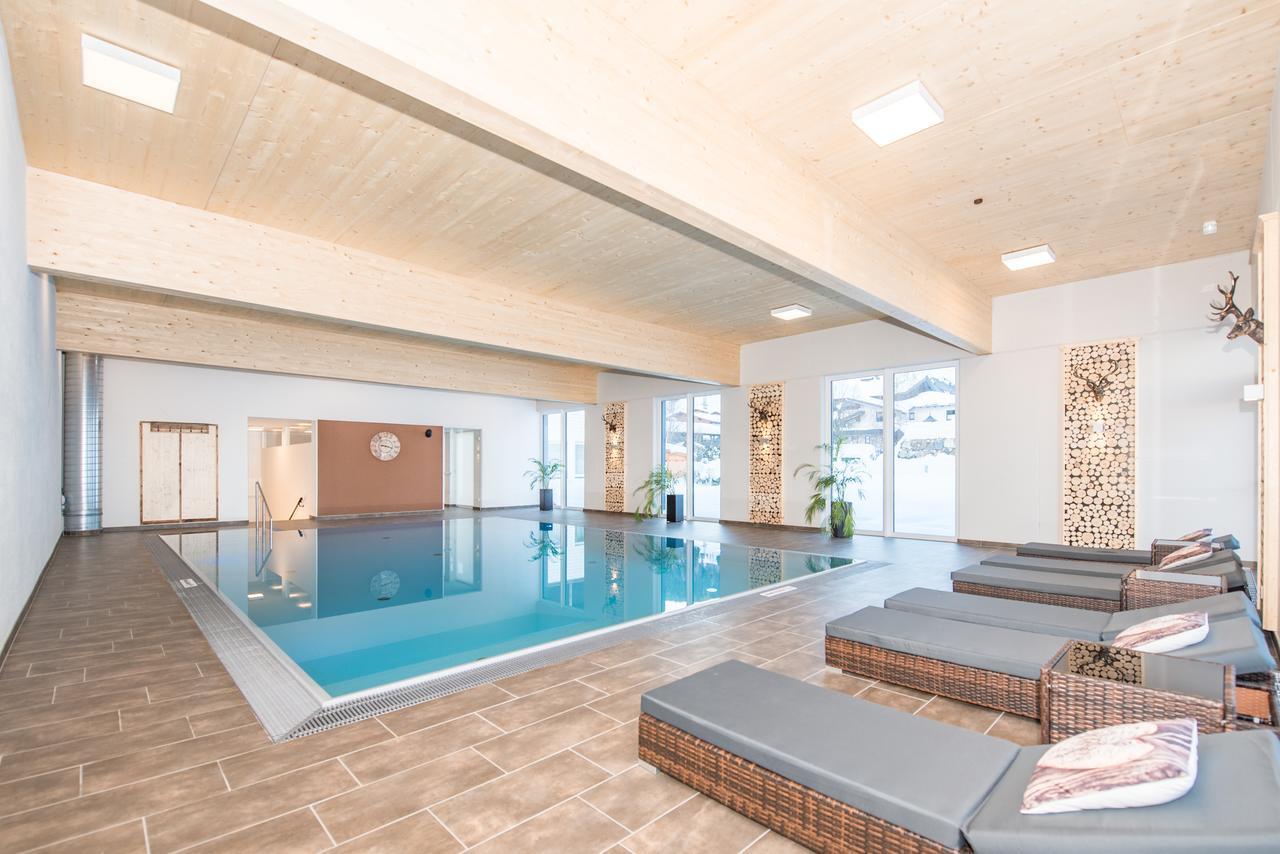 Embacher Sporthotel Экстерьер фото